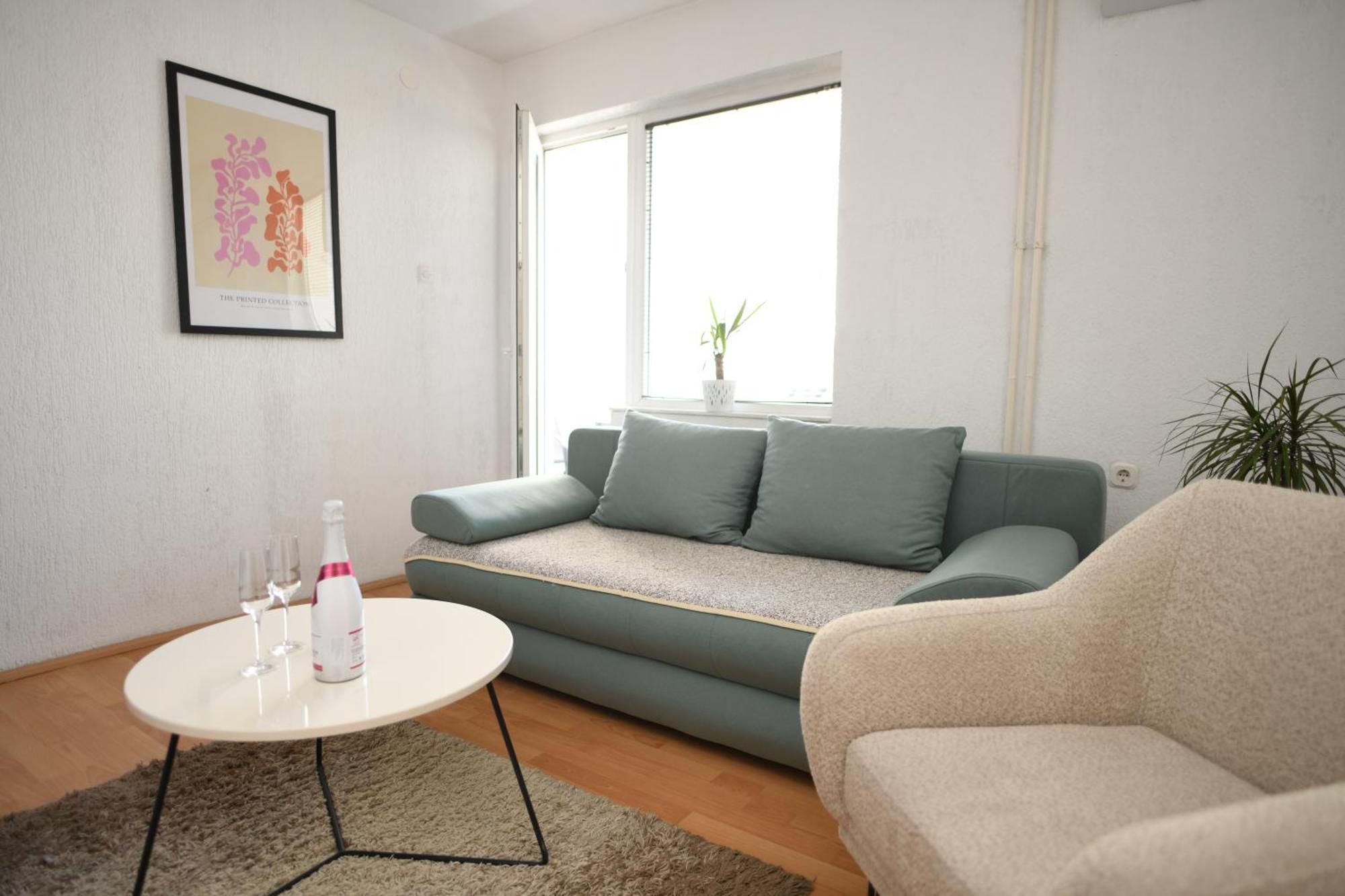 Cinema Vardar Apartment Skopje Eksteriør billede